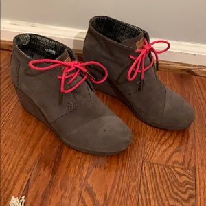 Toms Booties